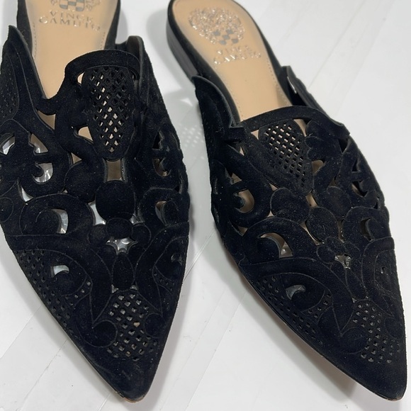 VINCE CAMUTO
Meekel Mules women’s black size 7 - Picture 2 of 13